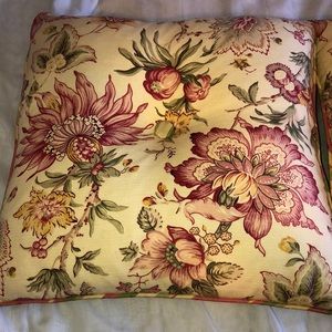 custom-made feather decor pillows